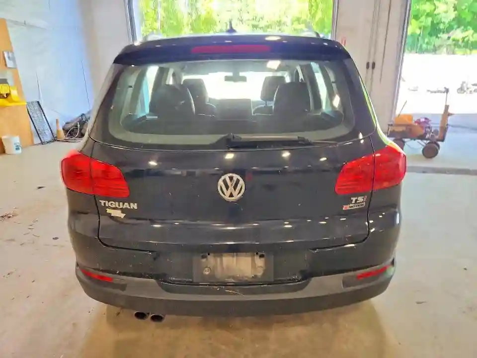WVGBV7AX3HK000505 2017 VOLKSWAGEN TIGUAN-5