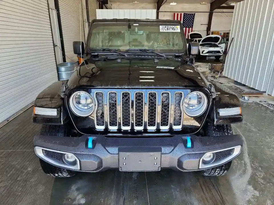 1C4JJXP64PW556775 2023 JEEP WRANGLER-4