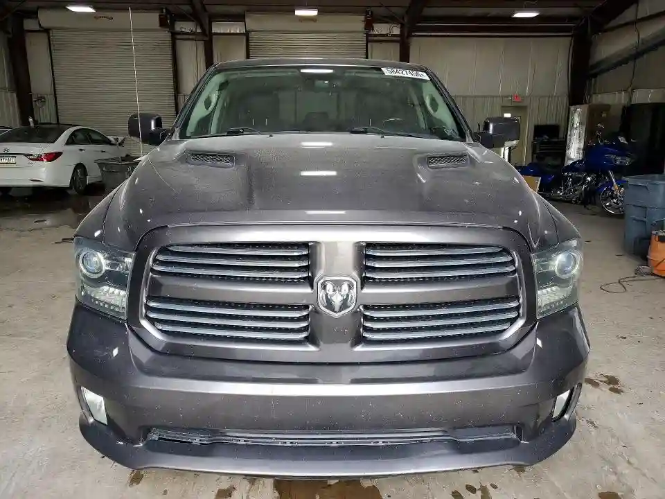 1C6RR7HT7FS540289 2015 RAM 1500-4