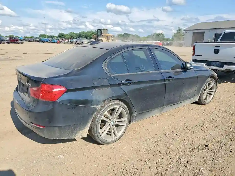 WBA3A5G59ENN66237 2014 BMW 3 SERIES-2