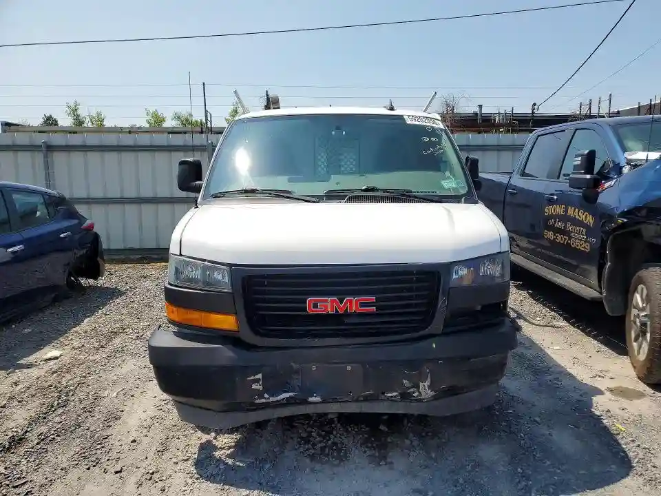 1GTZ7HFG6K1205700 2019 GMC SAVANA-4