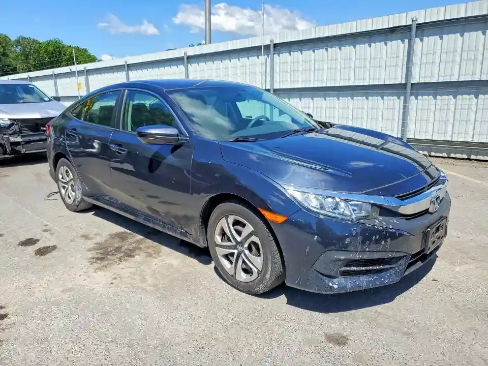 2HGFC2F52JH600355 2018 HONDA CIVIC-3