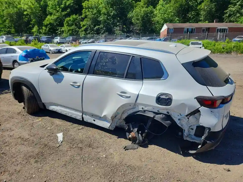 7MMVABDM6SN345938 2025 MAZDA CX-50-1