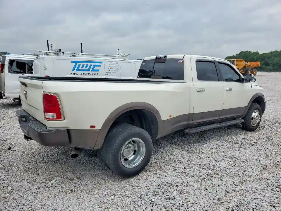 3C63RRKL7JG212588 2018 RAM 3500-2