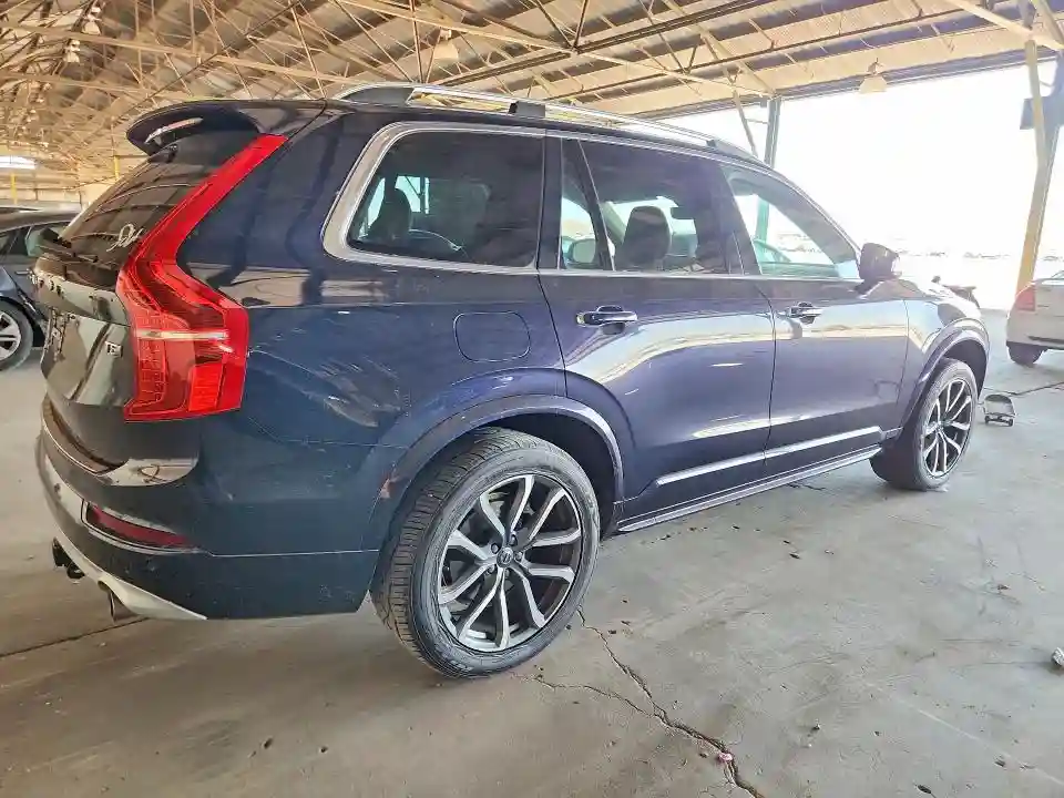 YV4102PK3K1423642 2019 VOLVO XC90-2
