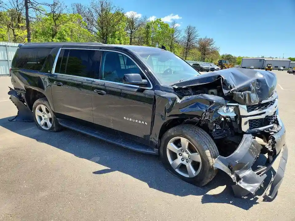 1GNSKHKC9HR343820 2017 CHEVROLET SUBURBAN-3