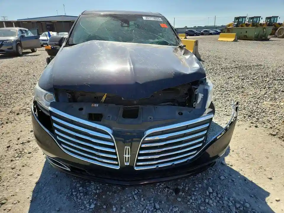 2LMHJ5AT5HBL01279 2017 LINCOLN MKT-4