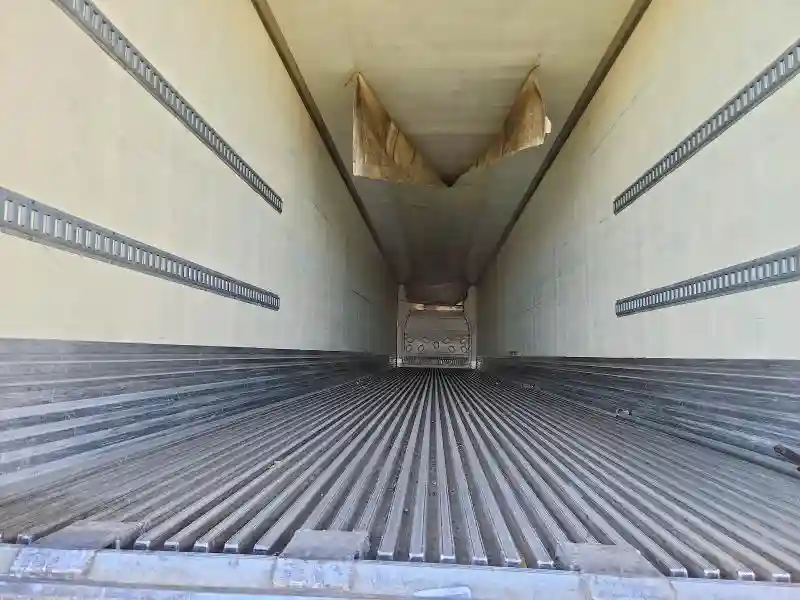 1UYVS2534CU236504 2012 00N2 REEFER VAN-5