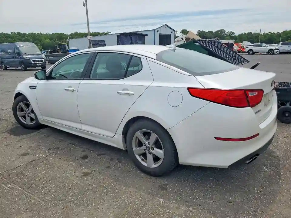 5XXGM4A77FG440827 2015 KIA OPTIMA-1