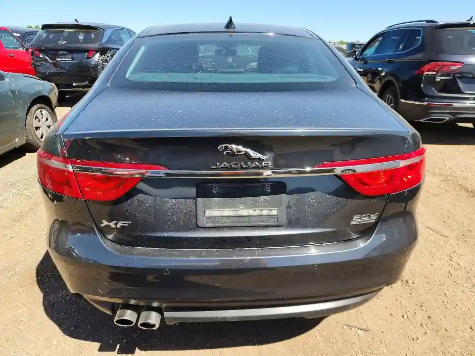 SAJBK4BN3HCY42894 2017 JAGUAR XF-5