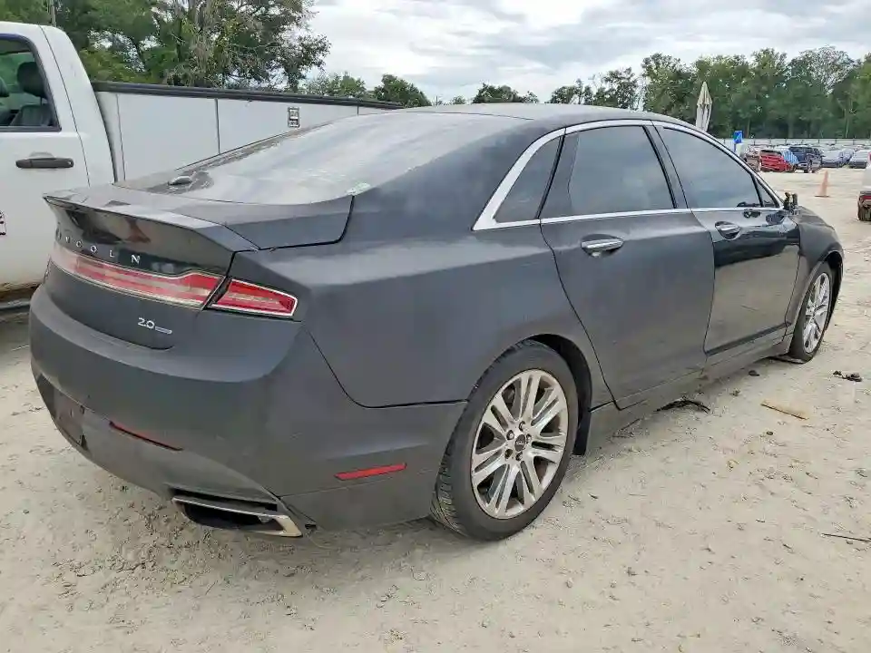 3LN6L2G95FR603645 2015 LINCOLN MKZ-2