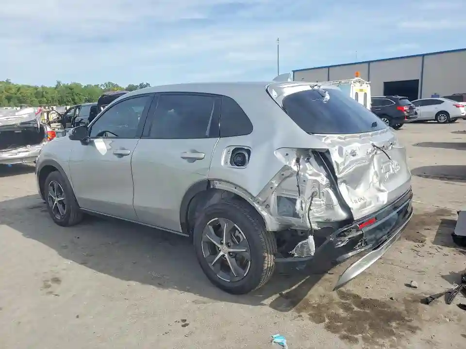 3CZRZ1H73SM733030 2025 HONDA HR-V-1