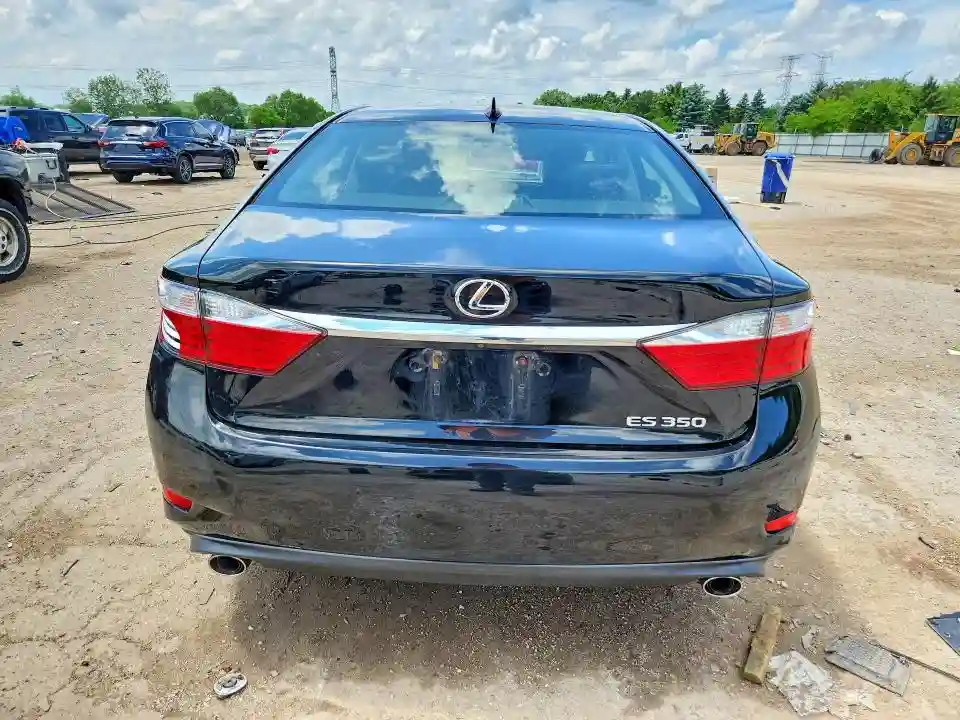 JTHBK1GG5F2208303 2015 LEXUS ES-5