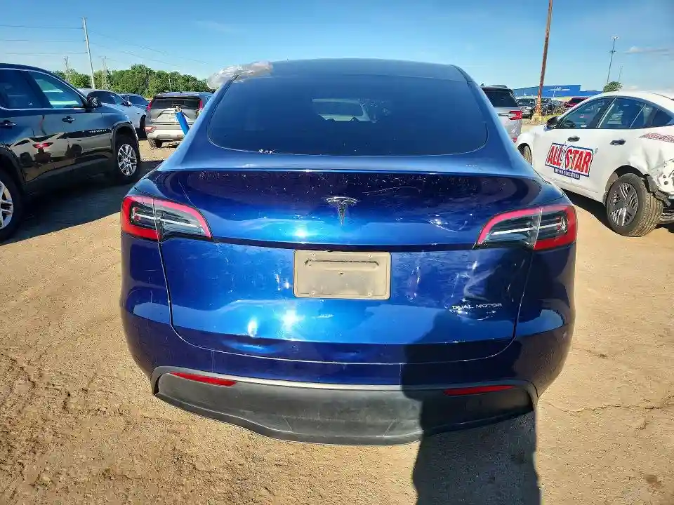 7SAYGAEE3PF789056 2023 TESLA MODEL Y-5