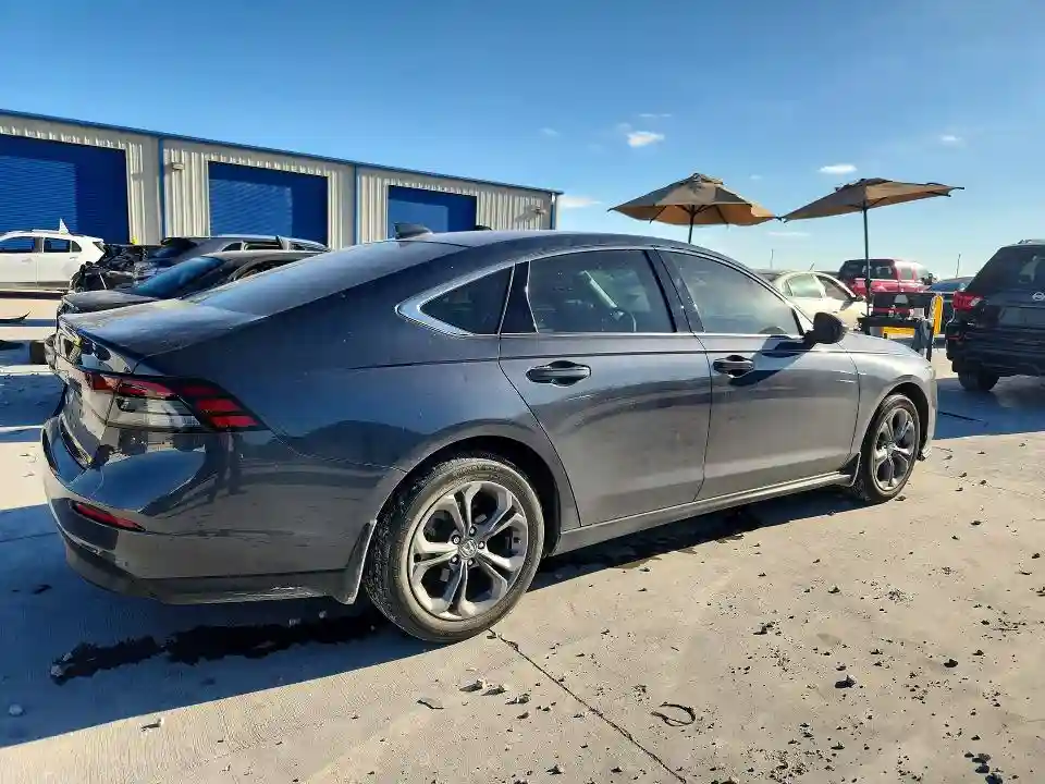 1HGCY1F33RA014187 2024 HONDA ACCORD-2