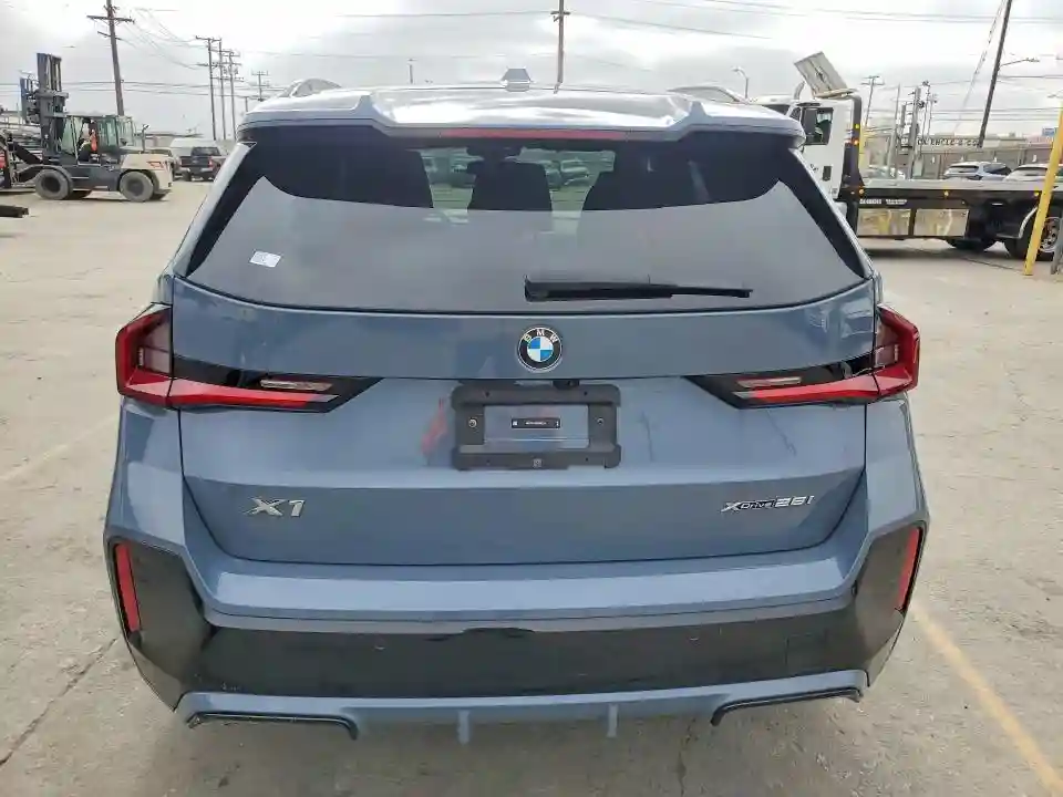 WBX73EF05S5087252 2025 BMW X1-5