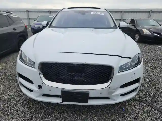 SADCK2FX3KA357715 2019 JAGUAR F-PACE-4