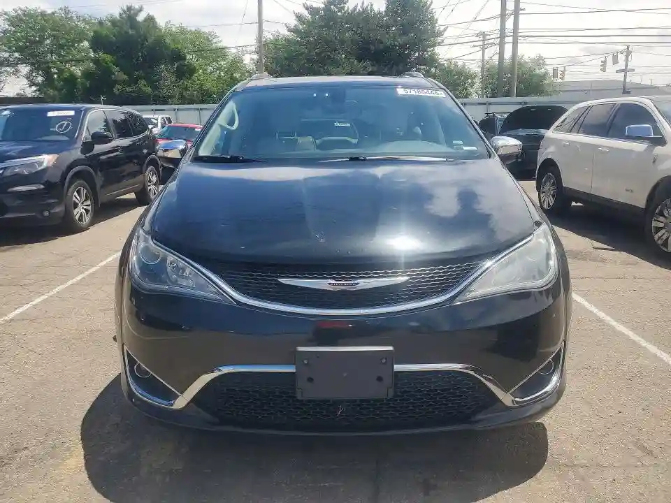 2C4RC1GG3KR731439 2019 CHRYSLER PACIFICA-4