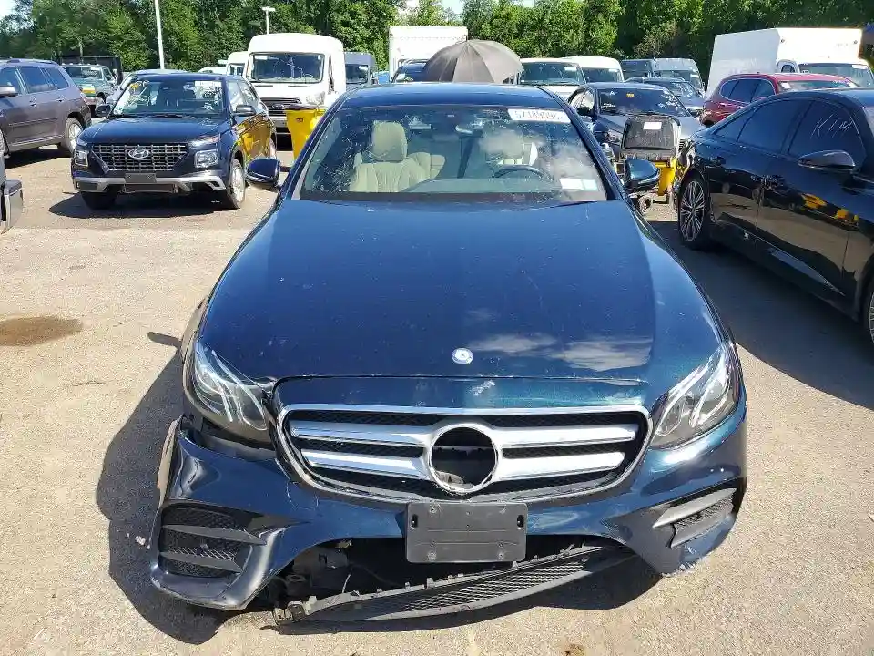 WDDZF4KB8HA121429 2017 MERCEDES-BENZ E 300 4MAT-4