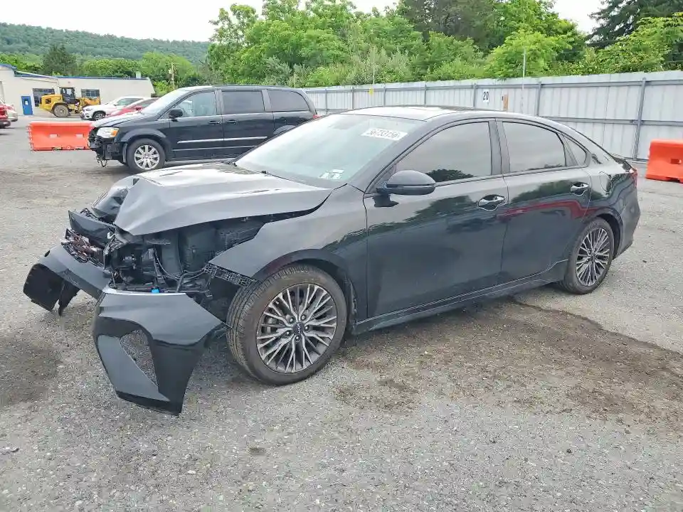 3KPF54AD1PE529141 2023 KIA FORTE-0