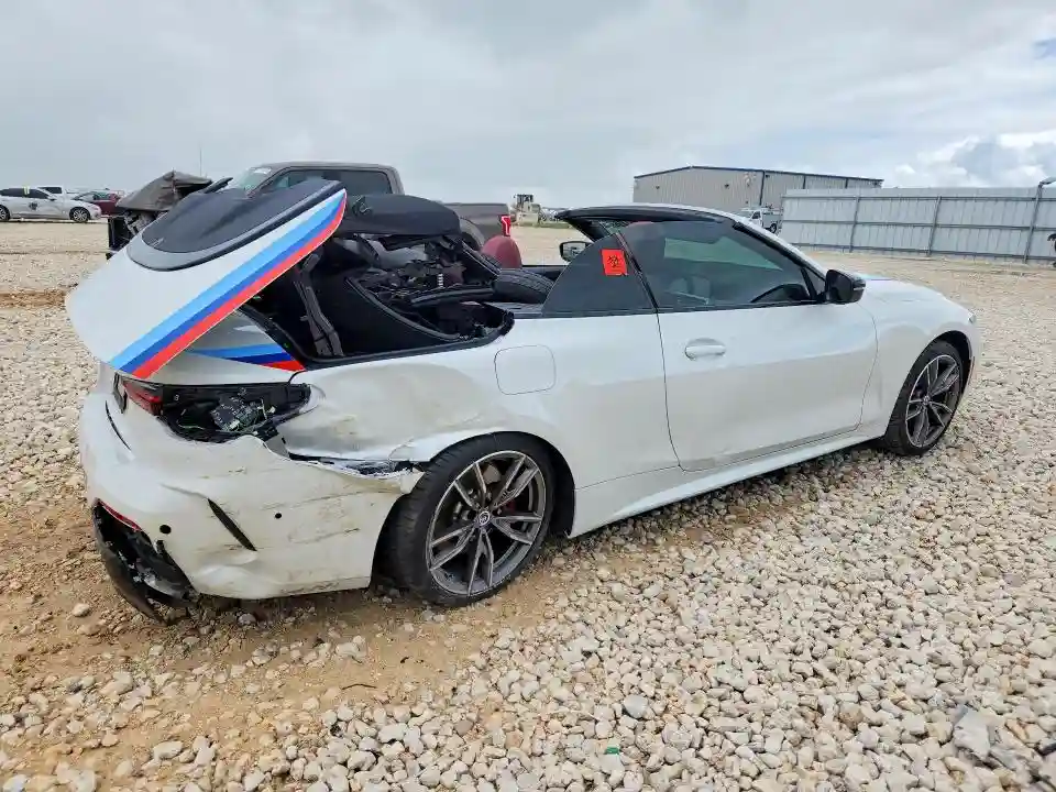 WBA53AT03PCM84587 2023 BMW M4-2