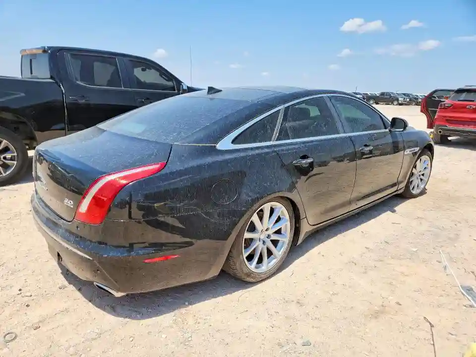 SAJWJ1CDXF8V79327 2015 JAGUAR XJ-2