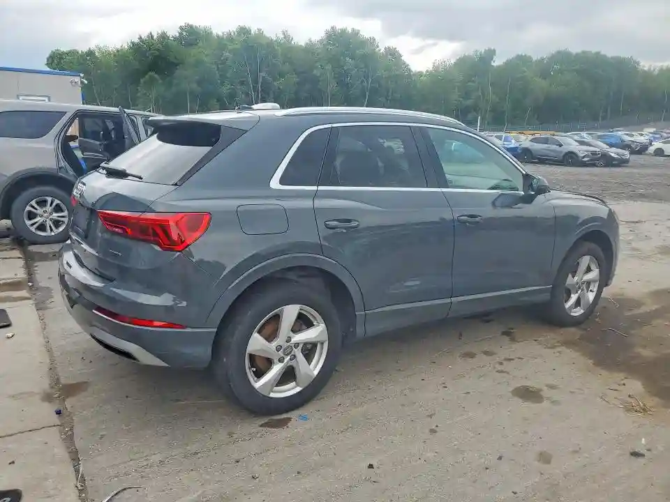 WA1AECF3XL1036943 2020 AUDI Q3-2