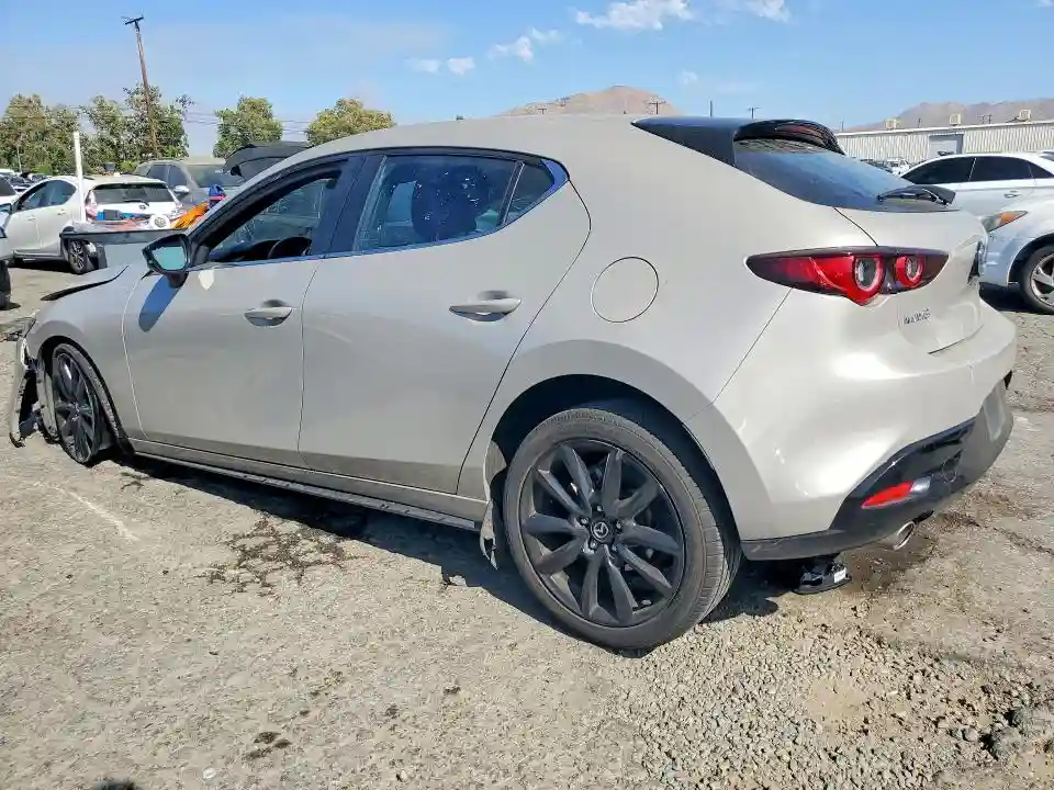 JM1BPAKM1S1752832 2025 MAZDA 3 SELECT S-1