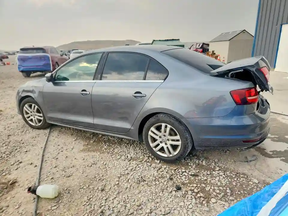 3VW2B7AJ8HM253074 2017 VOLKSWAGEN JETTA-1