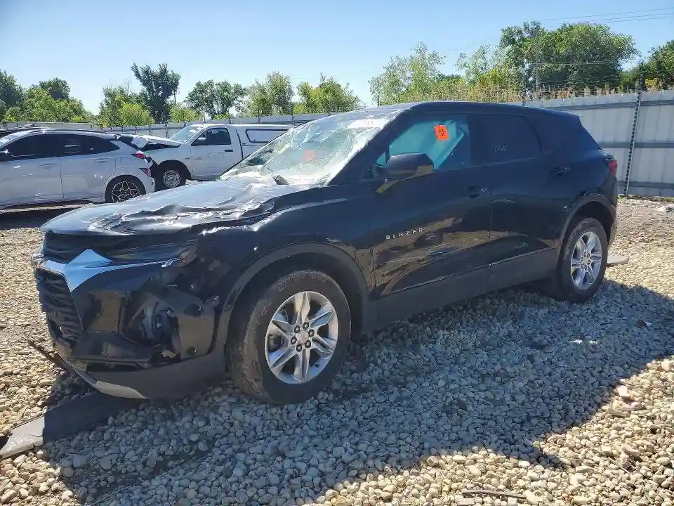 3GNKBCRS0MS530628 2021 CHEVROLET BLAZER-0