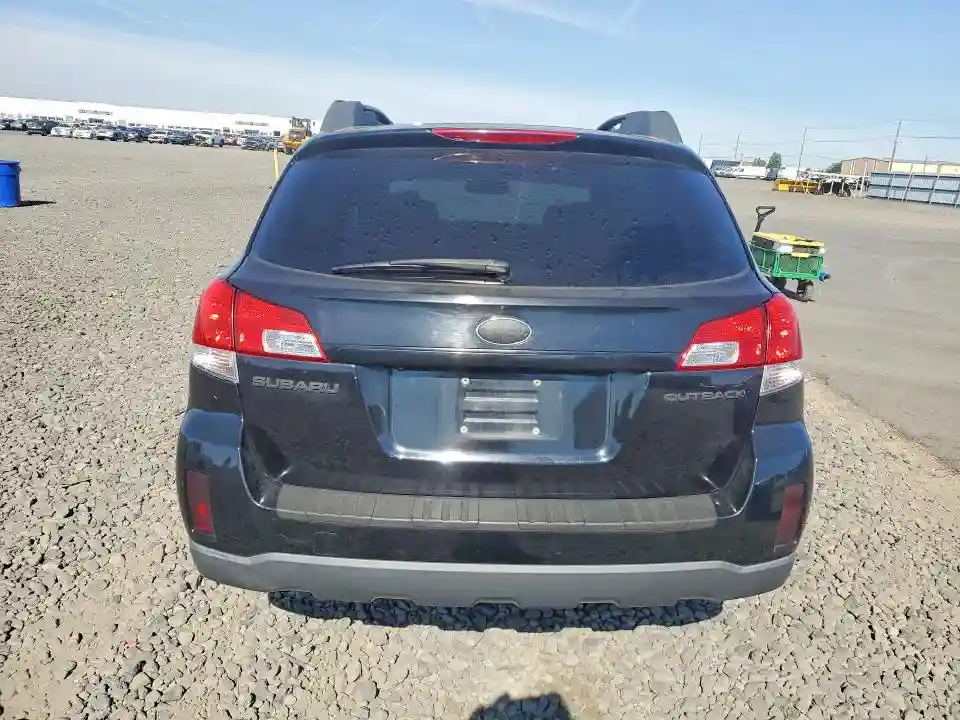 4S4BRBGC7B3423083 2011 SUBARU OUTBACK-5