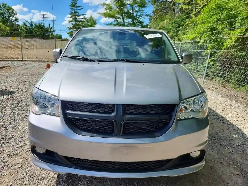 2C4RDGBG7KR780800 2019 DODGE CARAVAN-4