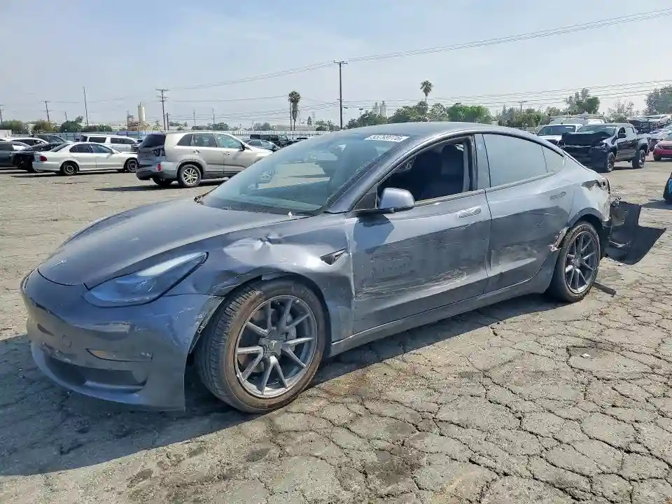 5YJ3E1EBXMF069171 2021 TESLA MODEL 3-0