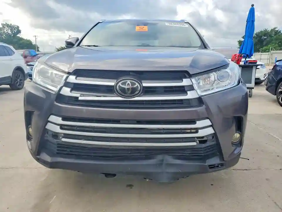 5TDKZRFH3HS526048 2017 TOYOTA HIGHLANDER-4