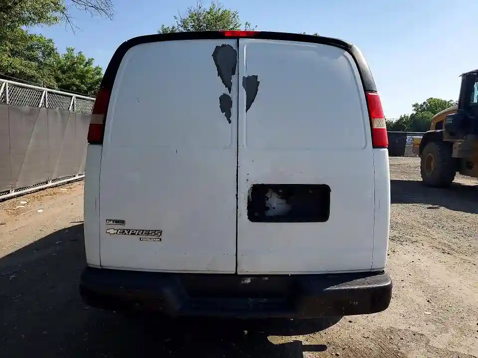1GCWGGBA1B1190229 2011 CHEVROLET EXPRESS-5