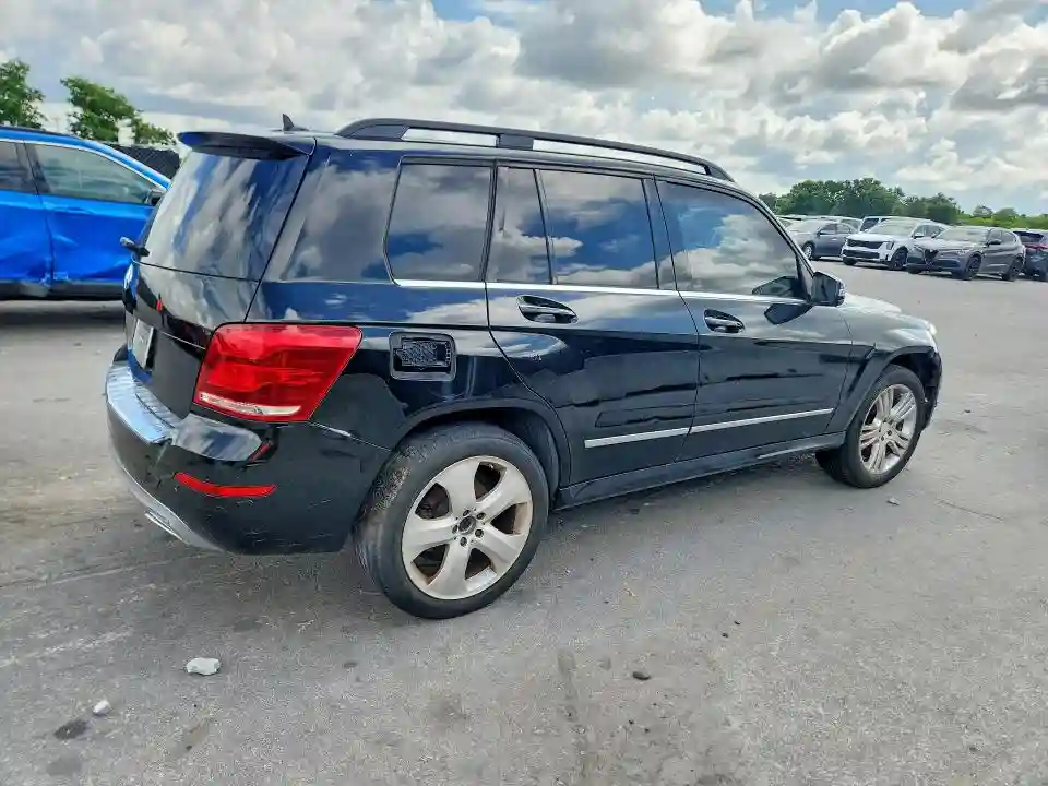 WDCGG5HB3FG338645 2015 MERCEDES-BENZ GLK-CLASS-2