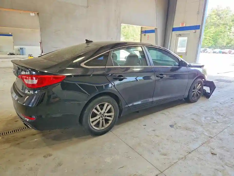 5NPE24AF4FH040975 2015 HYUNDAI SONATA-2