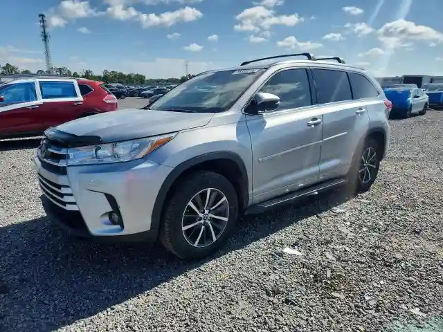 5TDKZRFH5HS189804 2017 TOYOTA HIGHLANDER-0