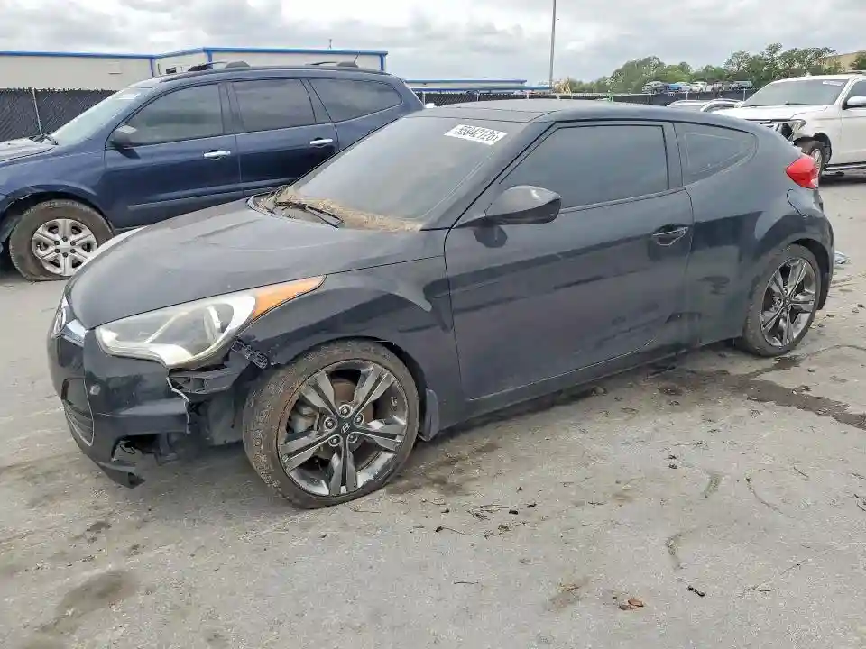 KMHTC6AD1HU317715 2017 HYUNDAI VELOSTER-0