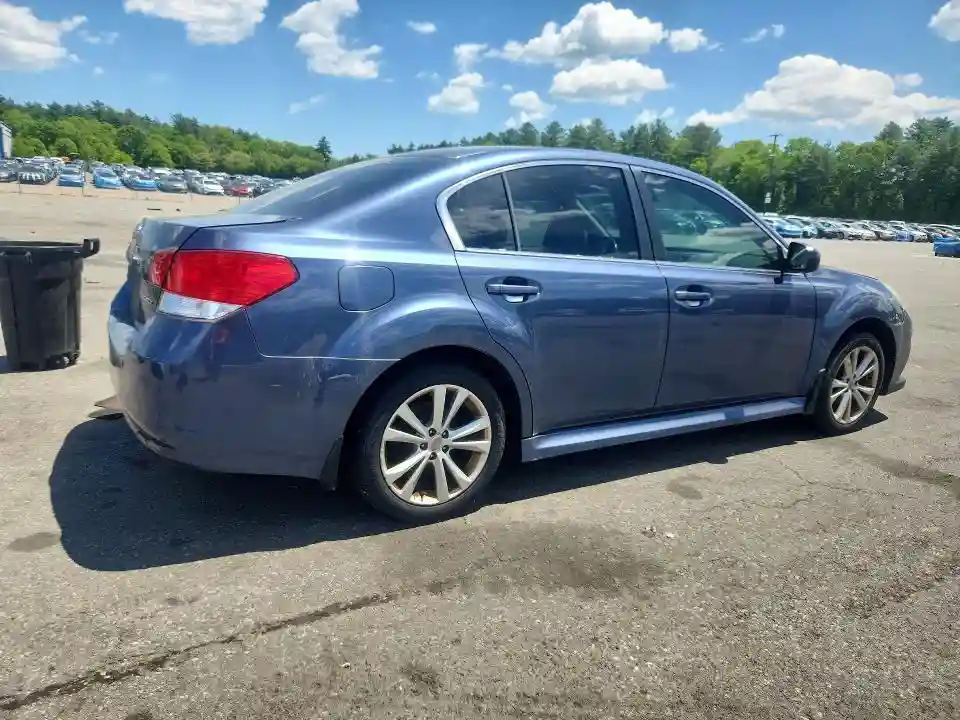 4S3BMBA64E3017191 2014 SUBARU LEGACY-2