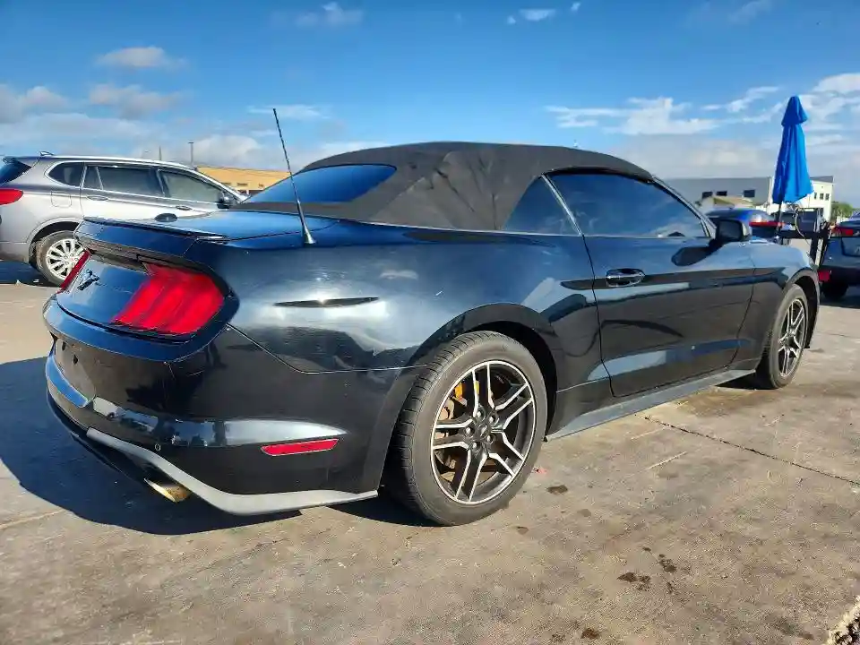 1FATP8UHXM5115310 2021 FORD MUSTANG-2