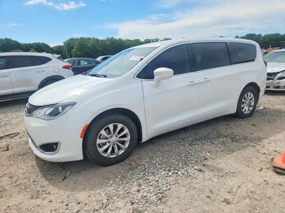 2C4RC1FGXJR113180 2018 CHRYSLER PACIFICA-0