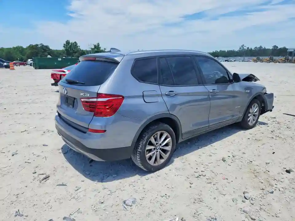 5UXWX9C52H0T07102 2017 BMW X3-2
