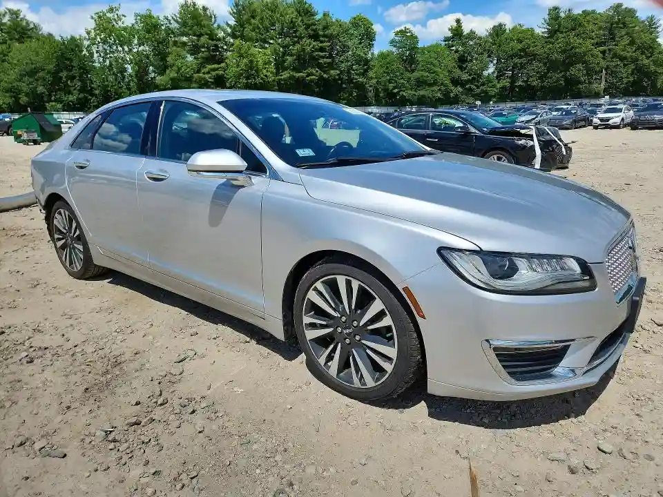 3LN6L5F90HR665864 2017 LINCOLN MKZ-3