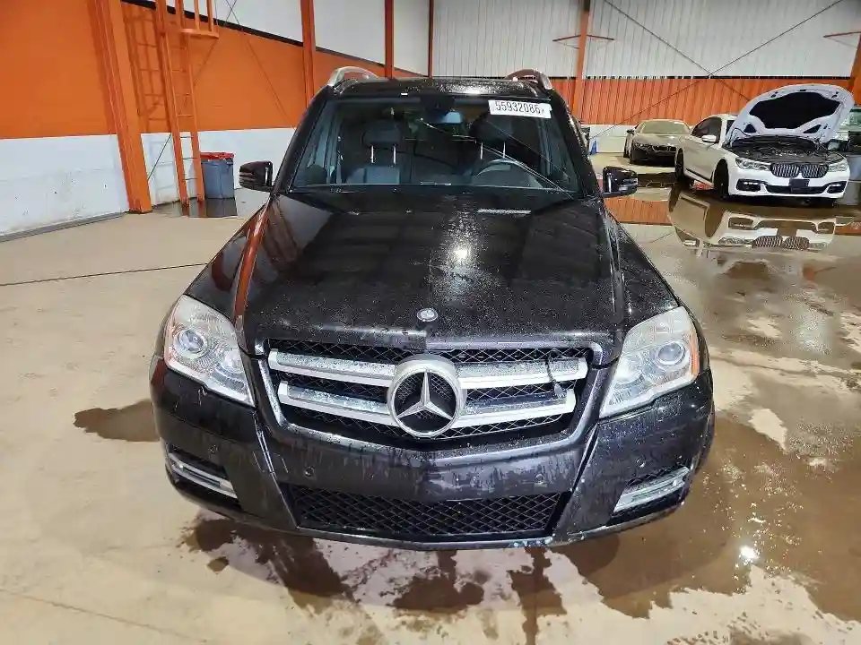 WDCGG8HB6BF604256 2011 MERCEDES-BENZ GLK-CLASS-4