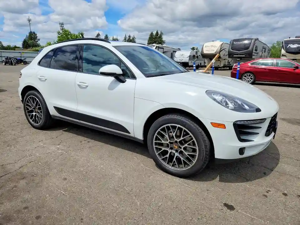 WP1AB2A59FLB64096 2015 PORSCHE MACAN-3