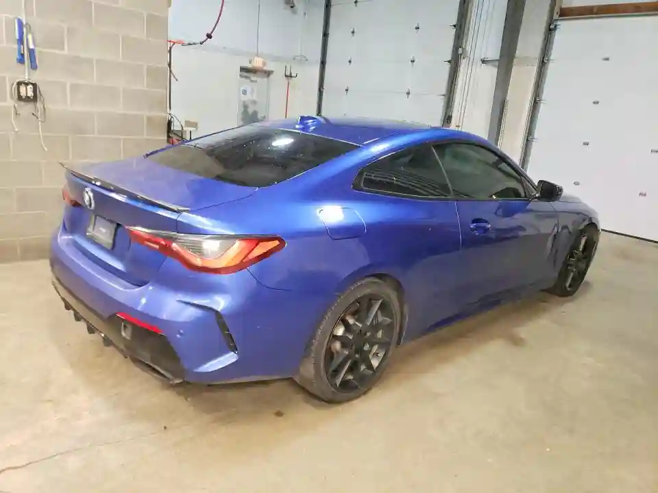 WBA13AR03MCG06661 2021 BMW M4-2