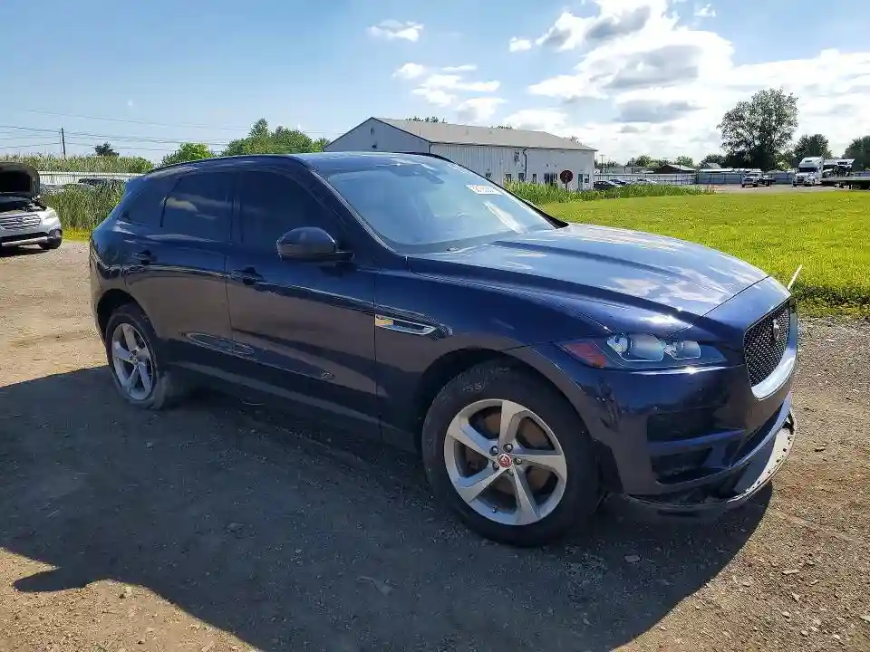 SADCJ2BV1HA494121 2017 JAGUAR F-PACE-3
