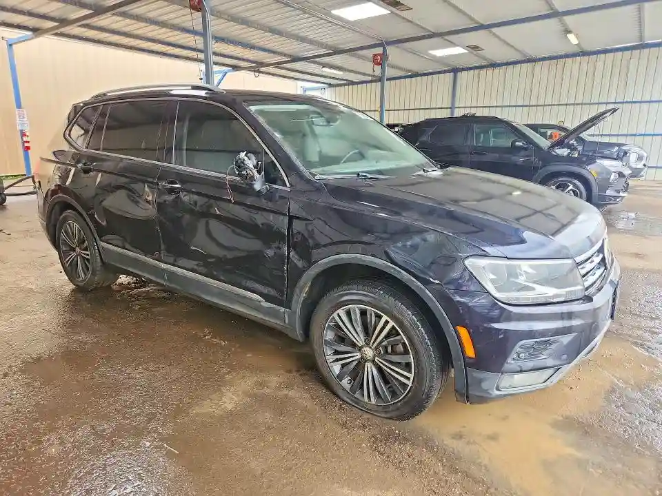 3VV3B7AX0KM132575 2019 VOLKSWAGEN TIGUAN-3