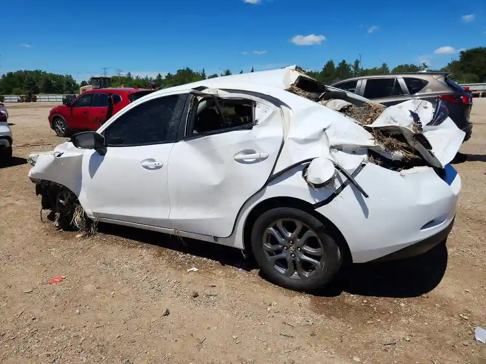 3MYDLBYV8KY506075 2019 TOYOTA YARIS-1